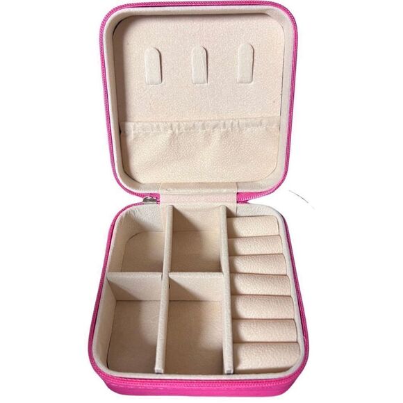 NWT Hot Pink Travel Jewelry Box with Dividers, mirror and Zipper - Picture 1 of 5